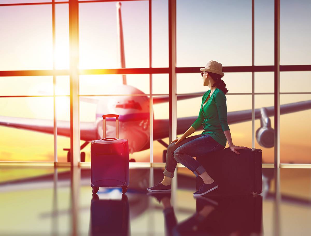 «تجّار الشنطة» يجتازون المطارات ويتحدّون العقبات