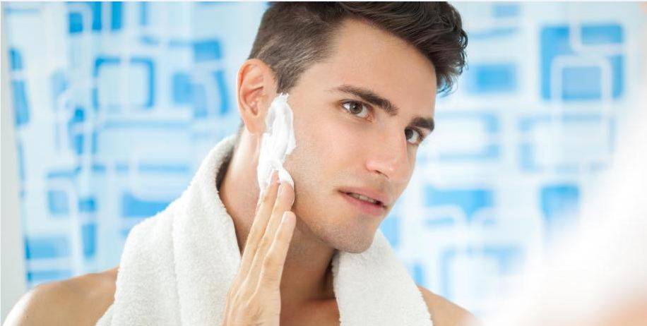 هل توقعتم يوماً وجود علاقة بين مستحضرات العناية والعقم لدى الرجال؟ إليكم ما كشفته هذه الدراسة