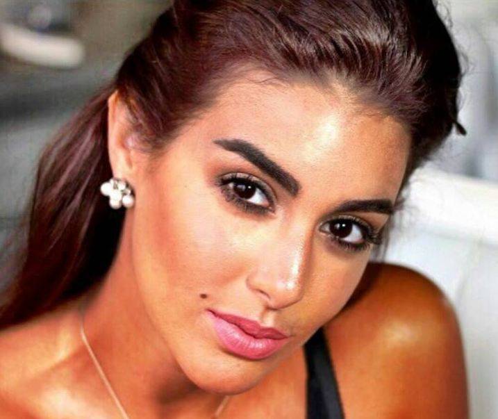 بالصورة- ياسمين صبري تثير الجدل عبر مواقع التواصل بظهورها من دون مكياج... هل تغيّر شكلها كثيراً؟