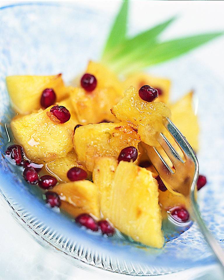 الأناناس المشوي مع صلصة الليمون