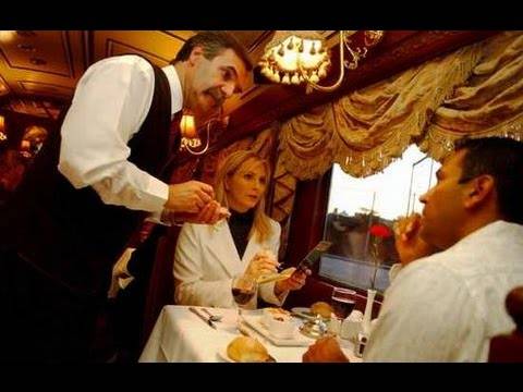 بالصورة - طرد نادل بسب ما كتبه على الفاتورة!!