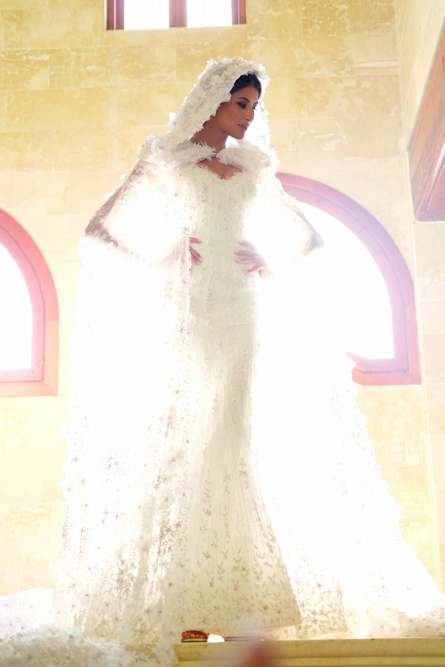 ريم السعيدي في أول مقابلة بعد الزواج: هذا هو سر فستان عرسي... وزفافي المقبل سيكون في هذا البلد