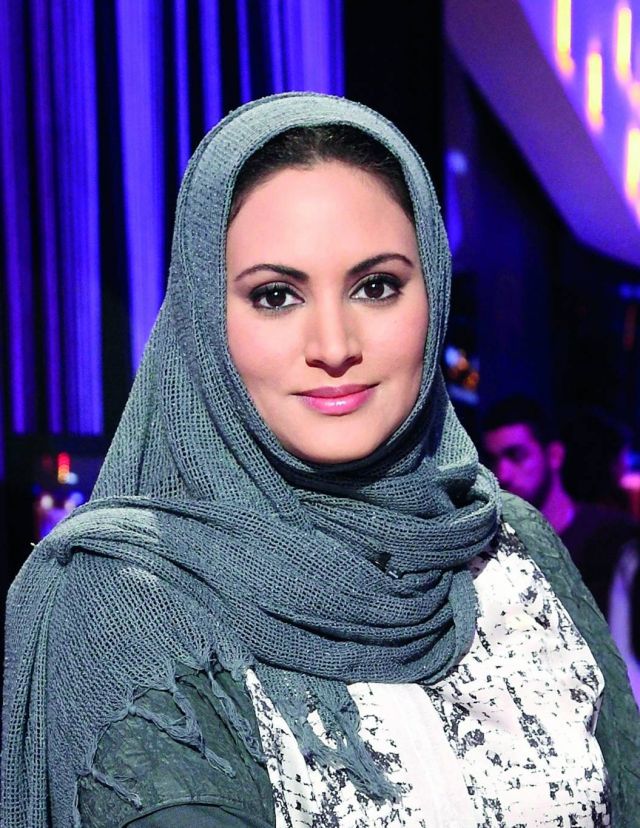 الإعلامية منى أبو سليمان: المرأة السعودية عنصر مهم ومؤثر في صنع القرار