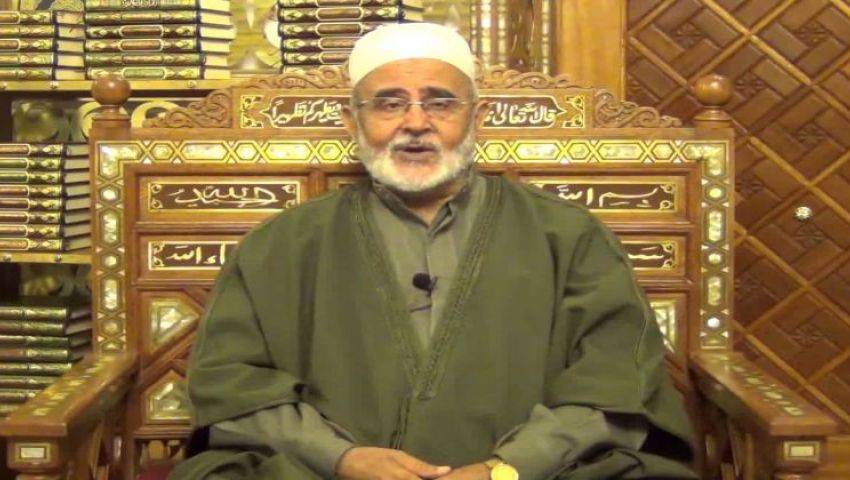 عالم أزهري يجيز معاشرة الزوجة المتوفاة... المصريون يغضبون وصاحب الفتوى يبرّر