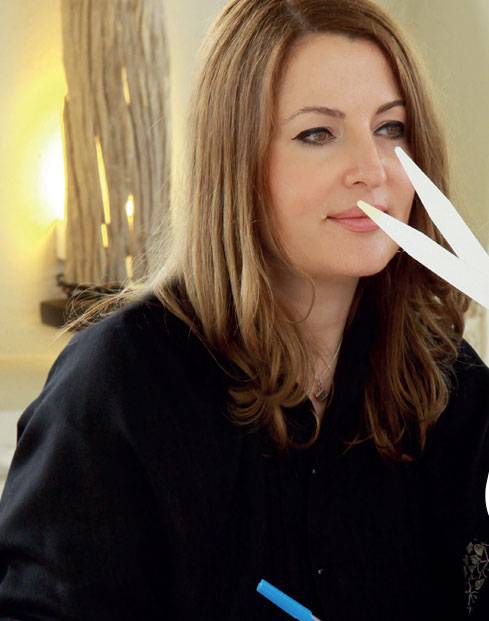 ماذا أفعل للتخلّص من النمش الذي يجتاح بشرة وجهي وجسمي؟