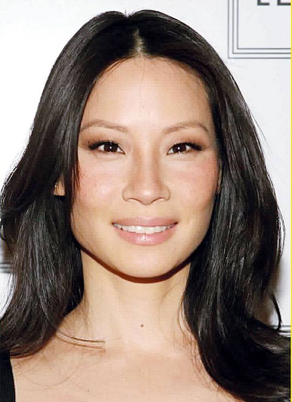  العيون المائلة - لوسي لي