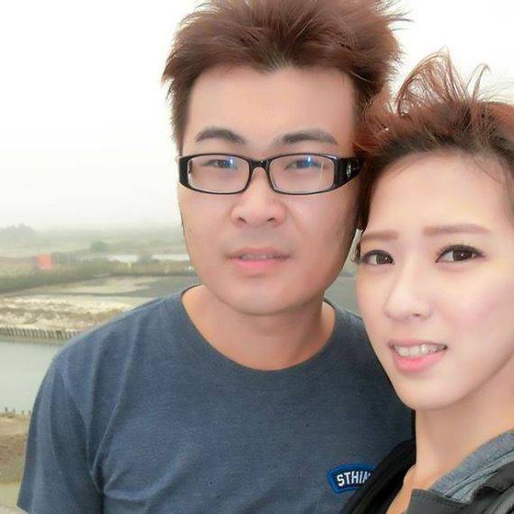 فيديو مبكٍ - توفيت حبيبته قبل أيامٍ من زفافهما... ما فعله العريس يفطر القلوب