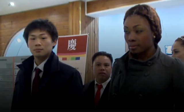 نسيت إسم عريسها يوم زفافهما!! إليكم التفاصيل